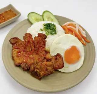 Hình ảnh Cơm sườn trứng