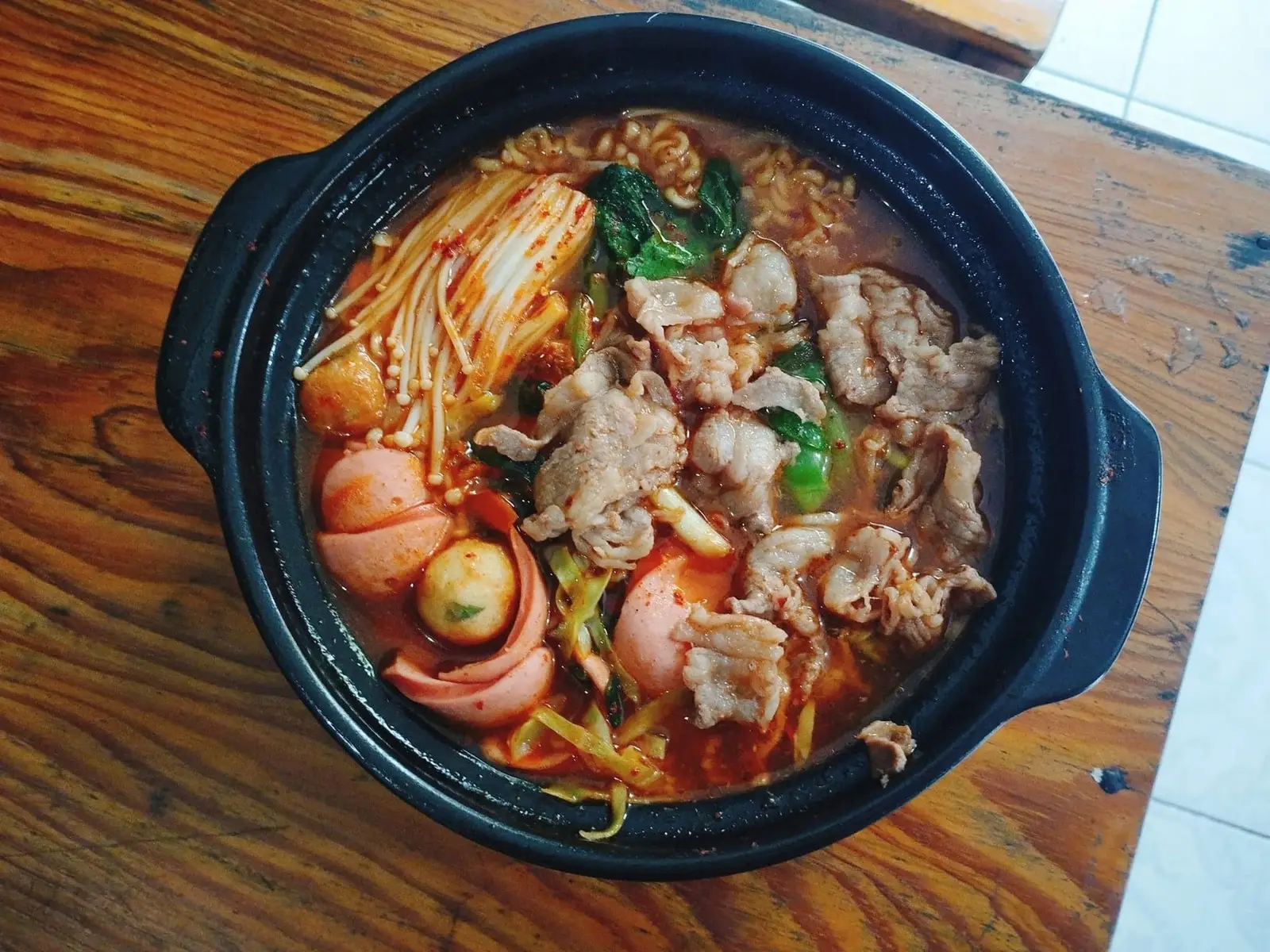 Hình ảnh Mỳ kim chi bò Mỹ