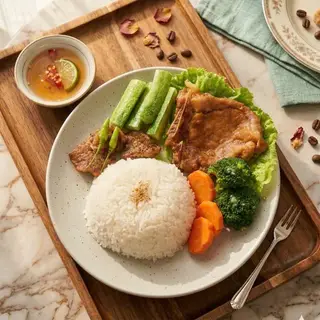 Hình ảnh Cơm cốt lết ram nước dừa