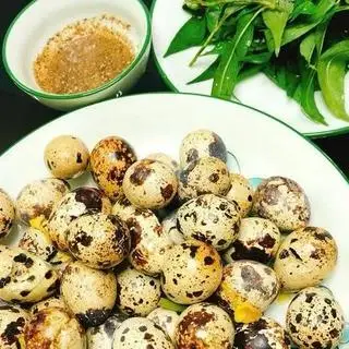 Hình ảnh Cút lộn luộc - 20 trứng