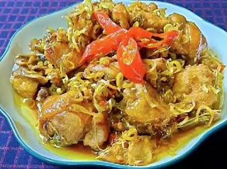 Hình ảnh Cơm gà kho sả