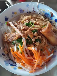 Hình ảnh Bún thịt nướng