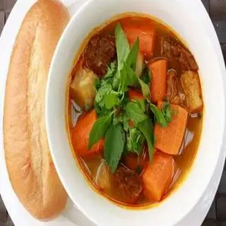 Hình ảnh Bò kho - bánh mì