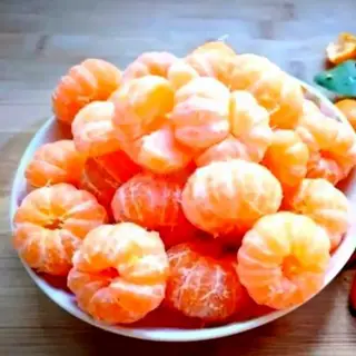Hình ảnh Khay cam vàng bóc sẵn