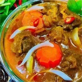 Hình ảnh Mì tươi bò kho( 60gr thịt + cà rốt)