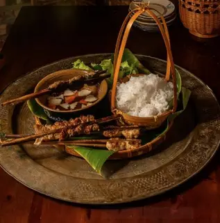 Hình ảnh Bún chả đặc biệt