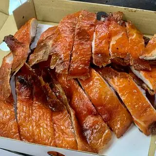Hình ảnh Vịt quay da giòn tì bà - nửa con