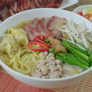 Hình ảnh Mì khô hoành thánh