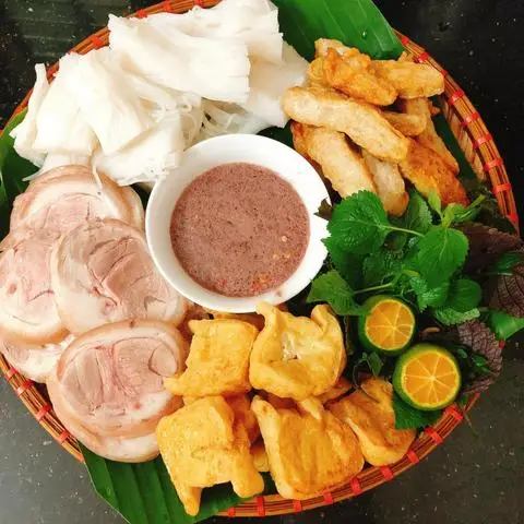 Hình ảnh Rồng Nguyễn - Bún Đậu Mẹt & Đồ Ăn Sáng - Bạch Thái Bưởi