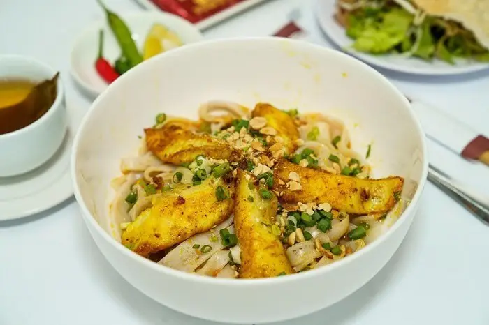 Hình ảnh Mỳ quảng cá