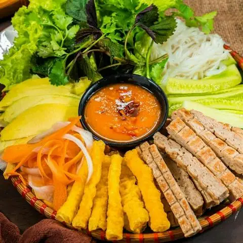 Hình ảnh Nem Nướng 2004 - Trần Thái Tông
