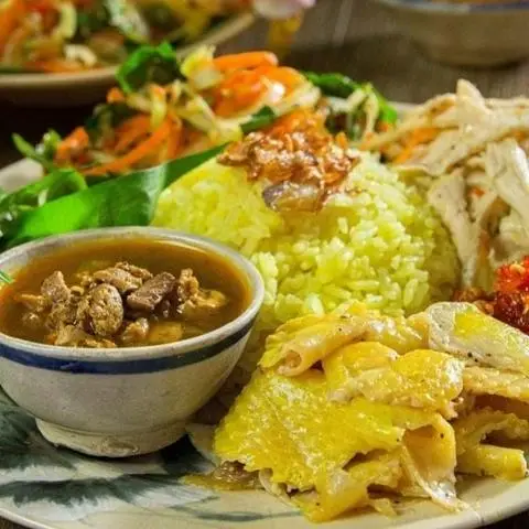 Hình ảnh Gà Ta Tam Kỳ - Lê Văn Khương