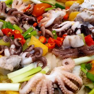 Hình ảnh Bạch tuột xào chua ngọt