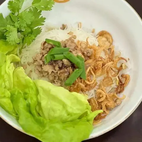 Hình ảnh Phở khô Gia Lai tái