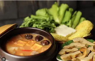 Hình ảnh Lẩu chao khoai môn chay full topping