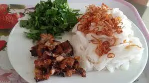 Hình ảnh Bánh cuốn chả nướng