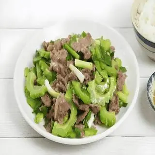 Hình ảnh Bò xào khổ qua