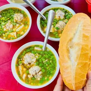 Hình ảnh Thập cẩm bánh mì