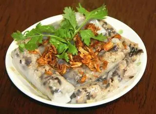 Hình ảnh Bánh cuốn nhân thịt