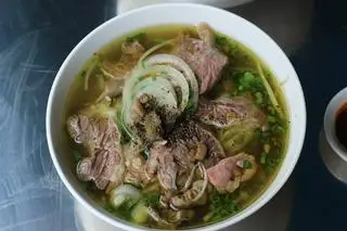 Hình ảnh Phở/Bún tái nạm