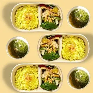 Hình ảnh Combo cơm gà gỏi vàng 3 người - 3 canh