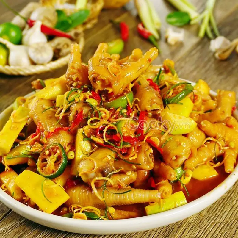 Hình ảnh Ăn Vặt Phương Nơ - Chân Gà Rút Xương Sốt Thái & Trà Tắc Thái Xanh - Huỳnh Tấn Phát