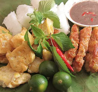 Hình ảnh Bún đậu chả cốm