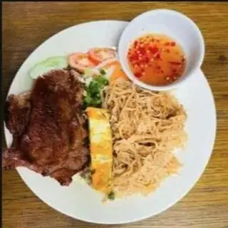 Hình ảnh Cơm tấm sườn bì chả