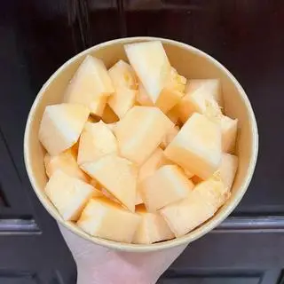 Hình ảnh Dưa lưới cắt sẵn 400g