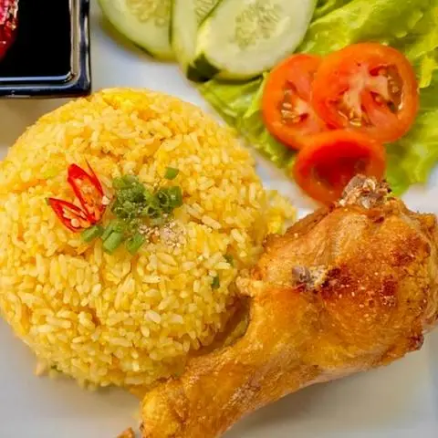 Hình ảnh Cơm Gà 69 - Nguyễn Khắc Nhu