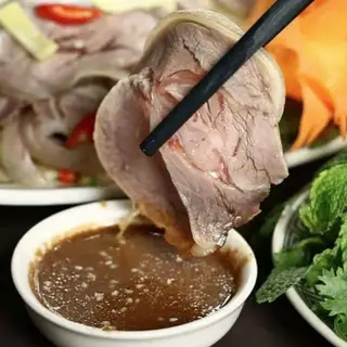 Hình ảnh Dê hấp - đĩa