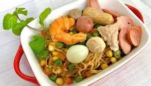 Hình ảnh Mỳ trộn thập cẩm 