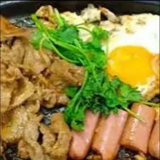 Hình ảnh Bò né xúc xích