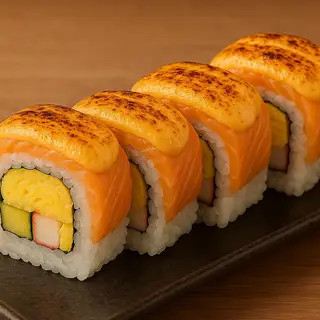 Hình ảnh R02 - Cơm cuộn cá hồi sốt trứng cá tuyết - Salmon mentai mayo roll