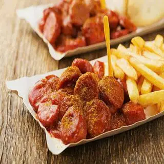 Hình ảnh Currywurst (100g) with French fries (150g)