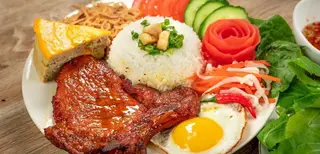 Hình ảnh Cơm Sườn Đặc Biệt