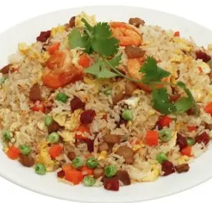 Hình ảnh Cơm chiên dương châu lạp xưởng