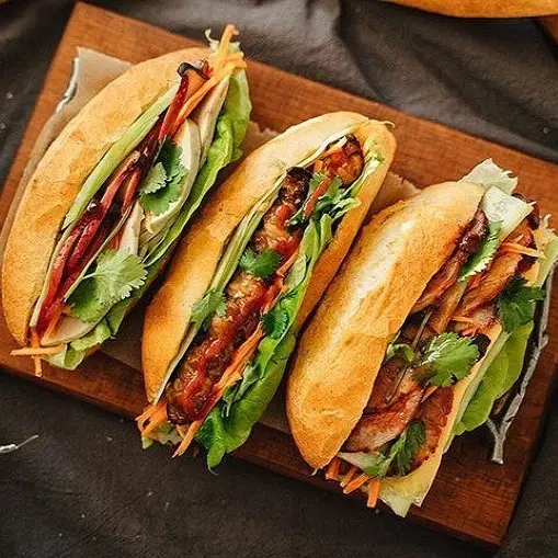 Hình ảnh Bánh Mì Phố Huế - Chu Văn An