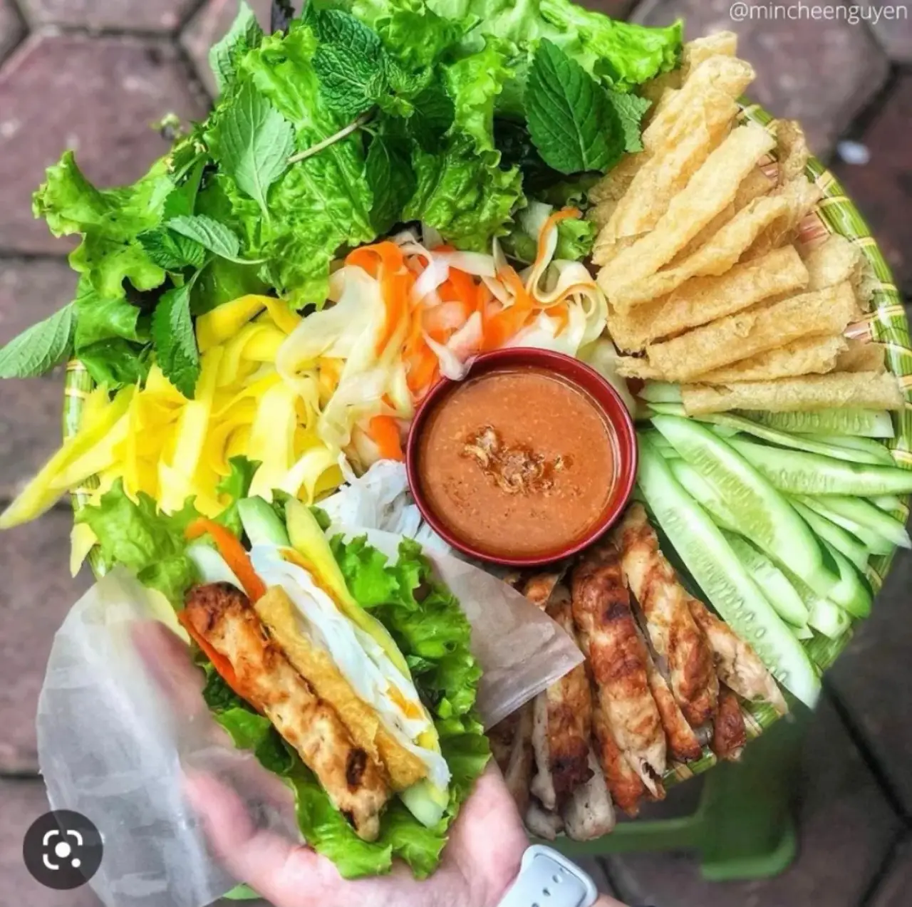 Hình ảnh Nem lụi nướng phần