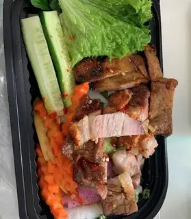 Hình ảnh Bánh hỏi thịt nướng