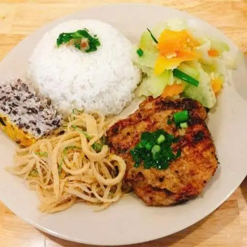Hình ảnh Cơm Tấm & Bún Chả Phố Hà Thành - Geleximco Lê Trọng Tấn