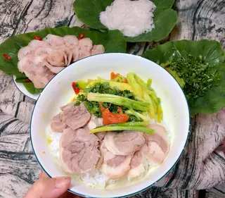 Hình ảnh Combo 2 bún dọc mùng thịt - nước tặng