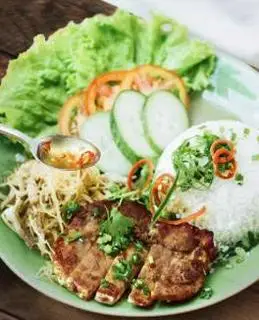 Hình ảnh Cơm sườn bì