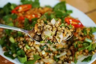 Hình ảnh Hến xúc bánh đa