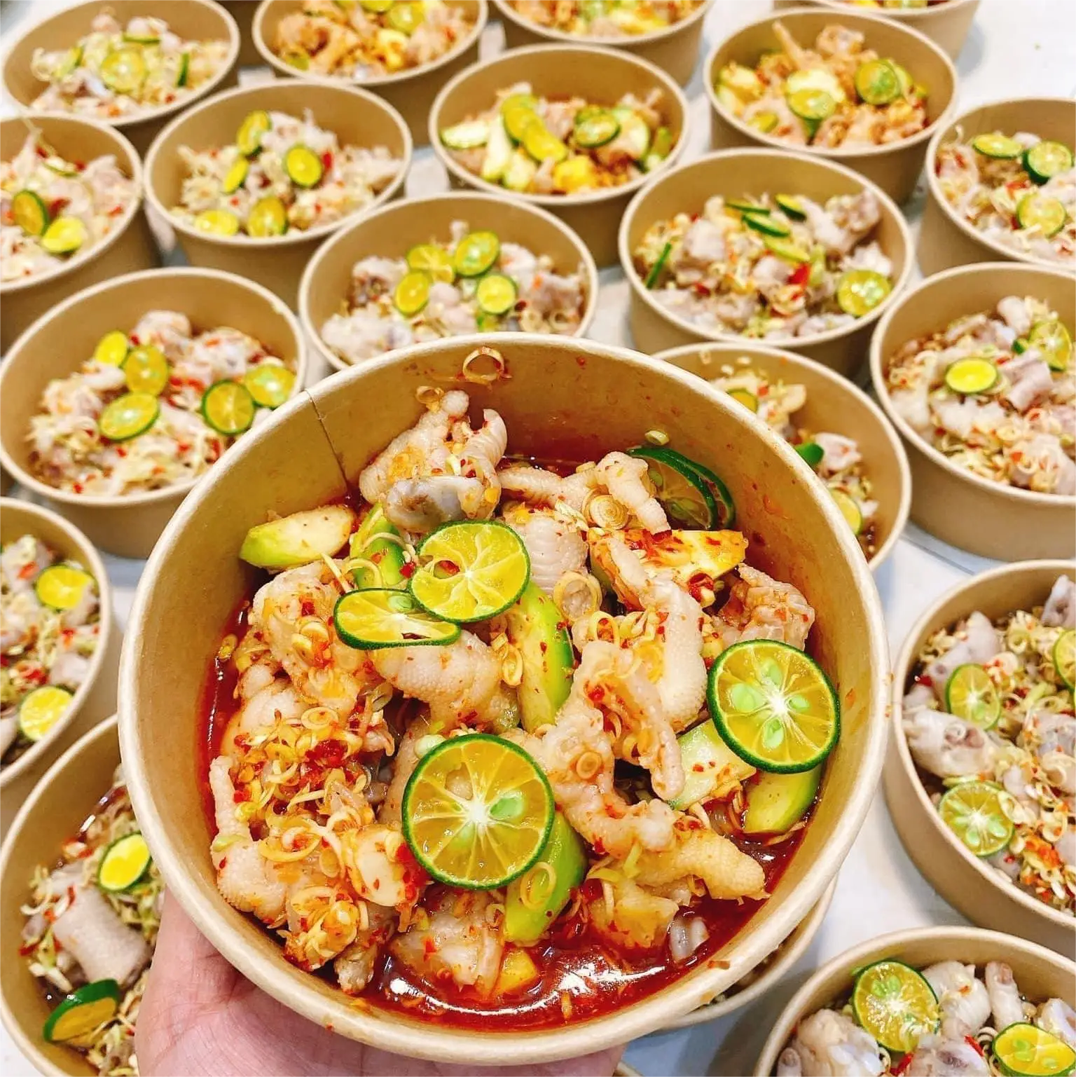 Hình ảnh Bếp Phương - Chân Gà Sốt Thái & Ăn Vặt - Ấp Tây Lân