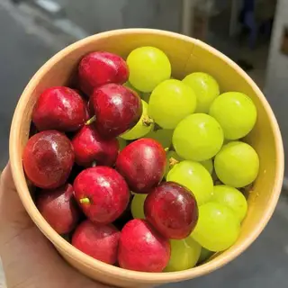Hình ảnh Nho Nam Phi mix cherry