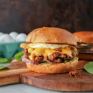 Hình ảnh Cheese Pull Pork Burger