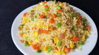 Hình ảnh Cơm chiên dương châu siêu topping