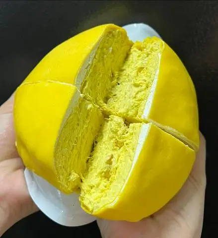 Hình ảnh Bé Sầu Riêng - Bánh Crep Sầu Riêng & Gà Ủ Muối - Lê Văn Thọ