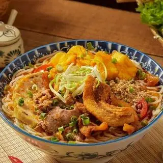 Hình ảnh Bún riêu cua tóp mỡ đặc biệt